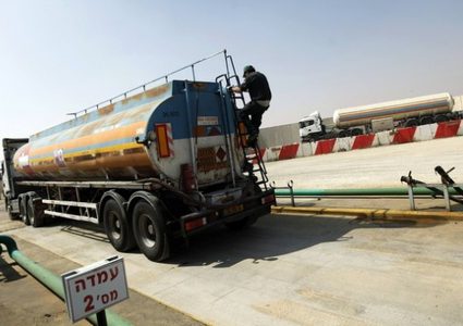 الموساد شارك في اتصالات الدوحة لنقل أموال لغزة