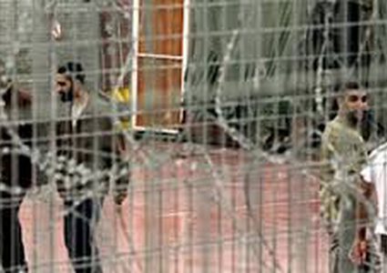 4 أسرى مرضى يتعرضون لجرائم طبية ممنهجة