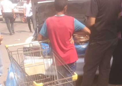 يتنازلون عن أحلامهم قسراً  لمساعدة أسرهم