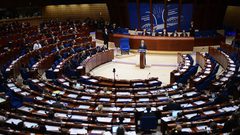 تبنى قرارا حول الأطفال الفلسطينيين الأسرى