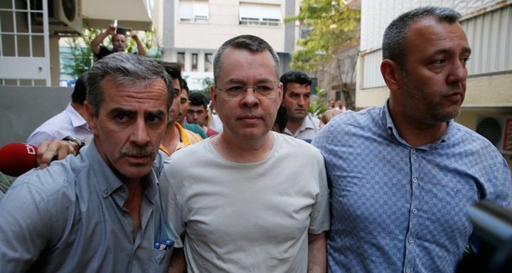 اتفاق سري بين واشنطن وأنقرة لتحرير القس الأمريكي