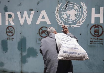 مؤتمر في نابلس يوصي بمقاومة حل "الاونروا"