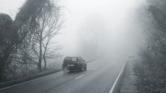 كيف يمكنك القيادة بأمان في الضباب ؟