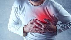 ما العوامل التي تزيد خطر الإصابة بأزمات قلبية؟