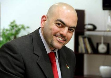 التنمية بحاجة إلى باص..