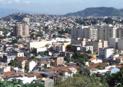 بلدية الخليل تُحذر من خطورة بناء مستوطنة