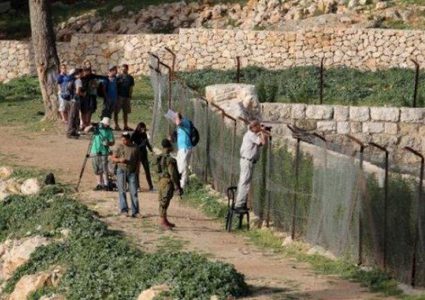 مستوطنون يقتحمون برك سليمان جنوب بيت لحم