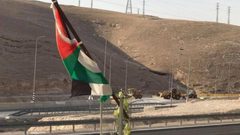 منع الاحتلال من التصرف بأراضي الخان الأحمر