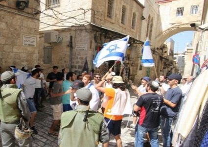 المستوطنون يحتفلون غدا بافتتاح حديقة وسط الخليل