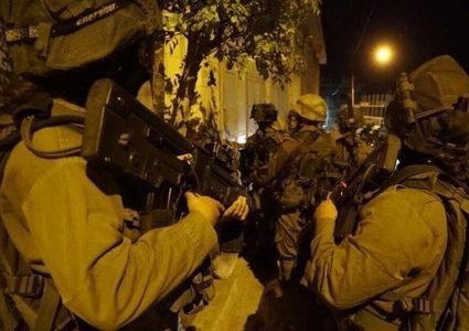 عزون:الاحتلال يعتقل شابا من ذوي الاحتياجات الخاصة