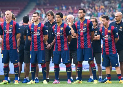 برشلونة في مأزق بعد إعلان مدة غياب مدافعه