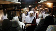 أهالي أسرى غزة يزورون 20 أسيراً في سجن "نفحة"