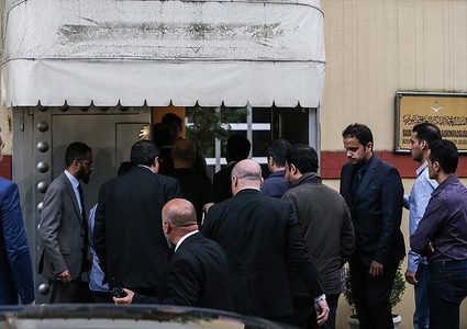 الوفد التركي يصل القنصلية السعودية