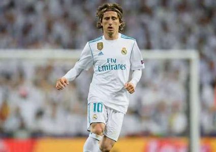 مودريتش: لن ألعب أبدًا بجوار ميسي