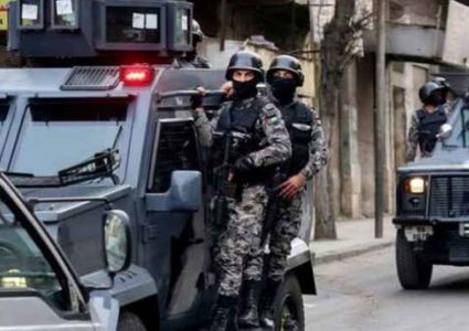 مقتل مطلوبين واعتقال 5 في عملية أمنية بالأردن