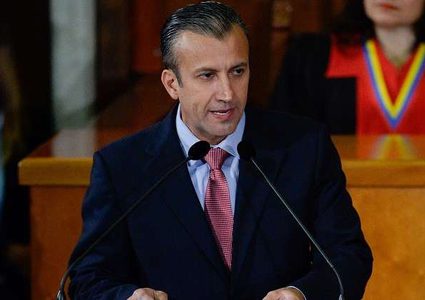 فنزويلا تتخلى عن الدولار الأمريكي