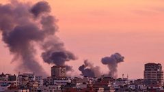 قوات الاحتلال تدعي قصف مواقع عسكرية في قطاع غزة