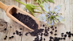 هل يمكن أن تعالج حبة البركة مشاكل الشعر ؟