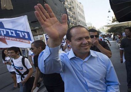 رئيس بلدية الاحتلال بالقدس يدعو لطرد الأونروا منها