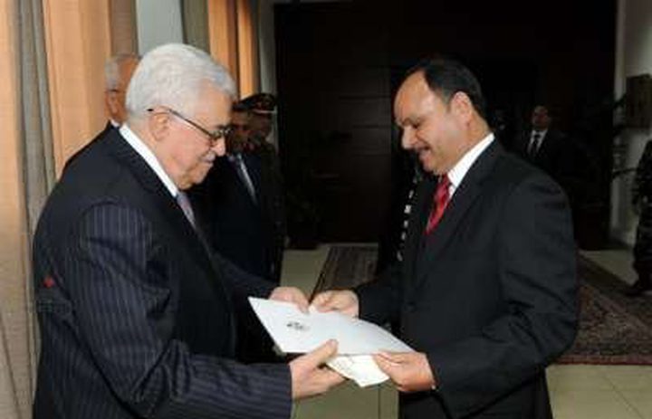 الرئيس يتقبل أوراق اعتماد السفير الأردني