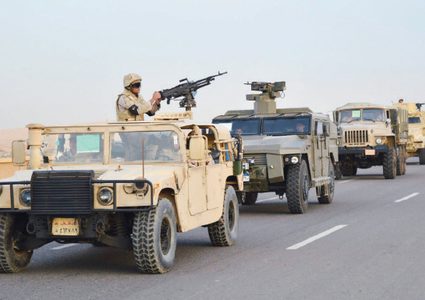 استشهاد جندي مصري برفح واصابة 8 في العريش