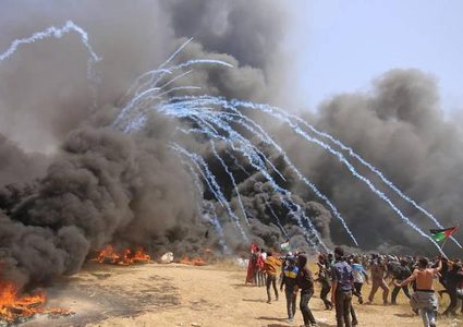 115 إصابة بقمع مسيرة العودة شرق غزة