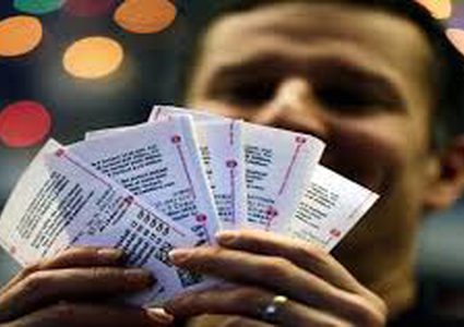 مليار دولار بانتظار صاحب الحظ في اليانصيب الأميركي