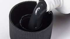 تبييض الأسنان بالفحم.. مفيد أم ضار؟