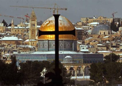 كنائس القدس تدعو إسرائيل لوقف استهداف ممتلكاتها