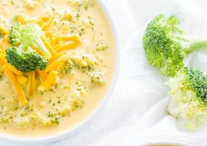 شوربة الجبن والبروكلي