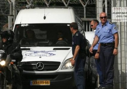 الإفراج عن الصحفي المقدسي "أمجد أبو عرفة" بشروط