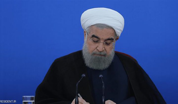 وزيران يقفزان من مركب الحكومة الإيرانية