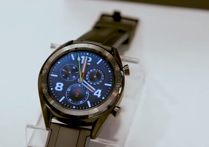 "هواوي" تصمم نظام تشغيل خاص بساعاتها الرقمية