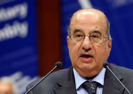 الزعنون: مطالبة الثوري بحل التشريعي ستناقش