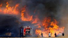 اندلاع حريق في مستوطنة "جبارعام" بفعل بالون حارق