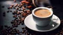 مكوّنات تضاف إلى القهوة تساعد بحرق الدهون