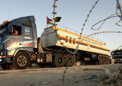 الاحتلال يقرر استئناف إدخال السولار القطري لغزة