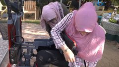 مهندستان تخترعان جهازًا سحريًّا للمعاقين حركيًّا