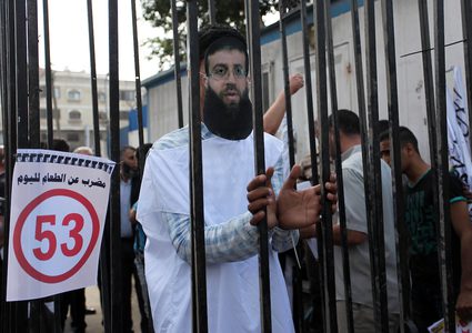 وقفة تضامنية مع الأسير خضر عدنان في غزة