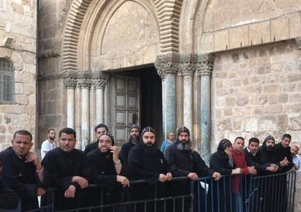 الاعتداء على الرهبان الأقباط واعتقال أحدهم