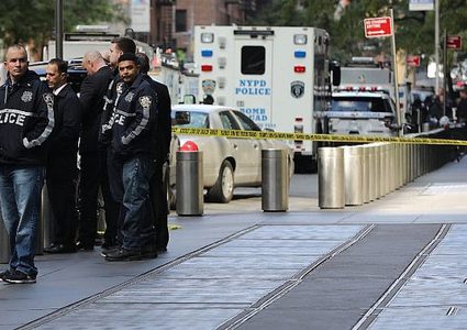 التهديد بالقنابل يضع الخطاب السياسي اللاذع محل شك