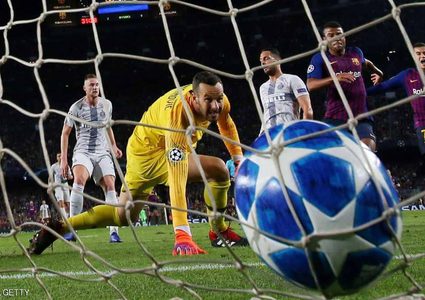 برشلونة يهزم إنترناسيونالي بهدفين