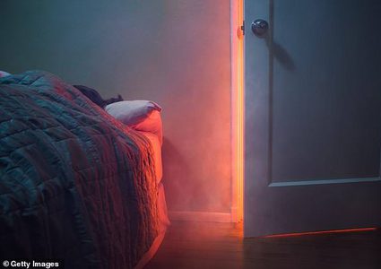 الخريف .. ضيف ثقيل على الأطفال ينهك أجسادهم