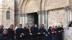 "كنائس الشرق الأوسط" تدين الإعتداء على رهبان القدس