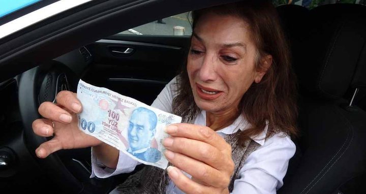 سائقة تركية تتعرض للنصب "الإيراني" في إسطنبول!