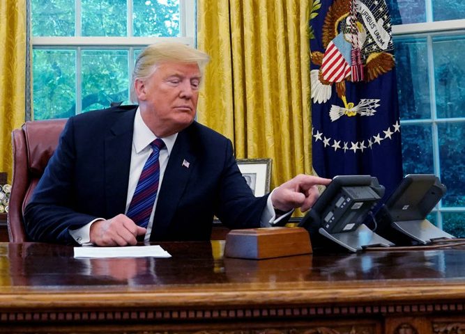 الصين تتنصت على ترامب