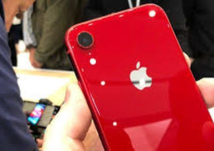 آيفون XR يصل المنطقة العربية..وهذه أبرز مزاياه