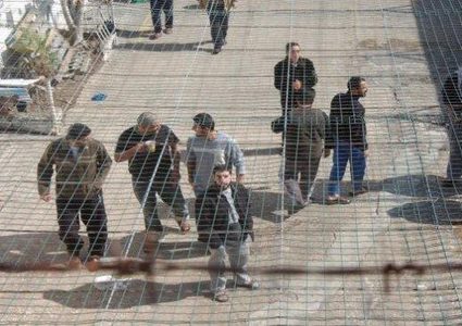 أسرى "هداريم" يصعدون خطواتهم الاحتجاجية