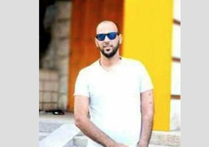 نقل الاسير الجريح اكرم الاطرش الى المستشفى