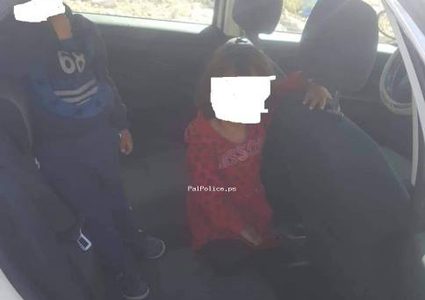 انقاذ طفلين من الاختناق داخل مركبة